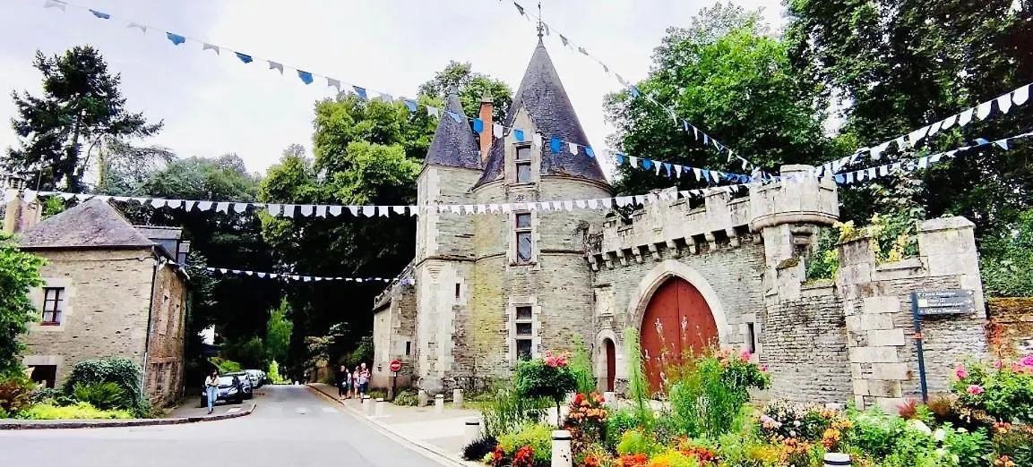 Gite De L Archange Josselin