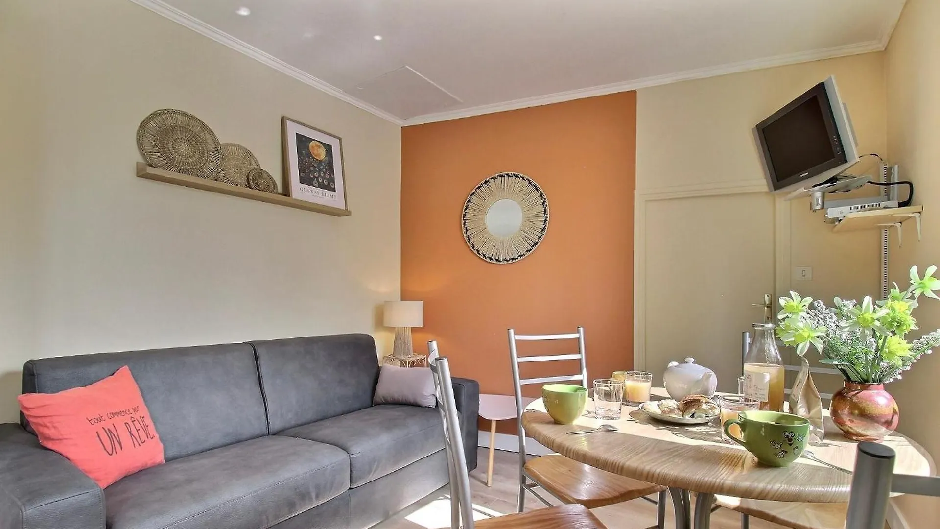 Holiday home Gite De L Archange Josselin